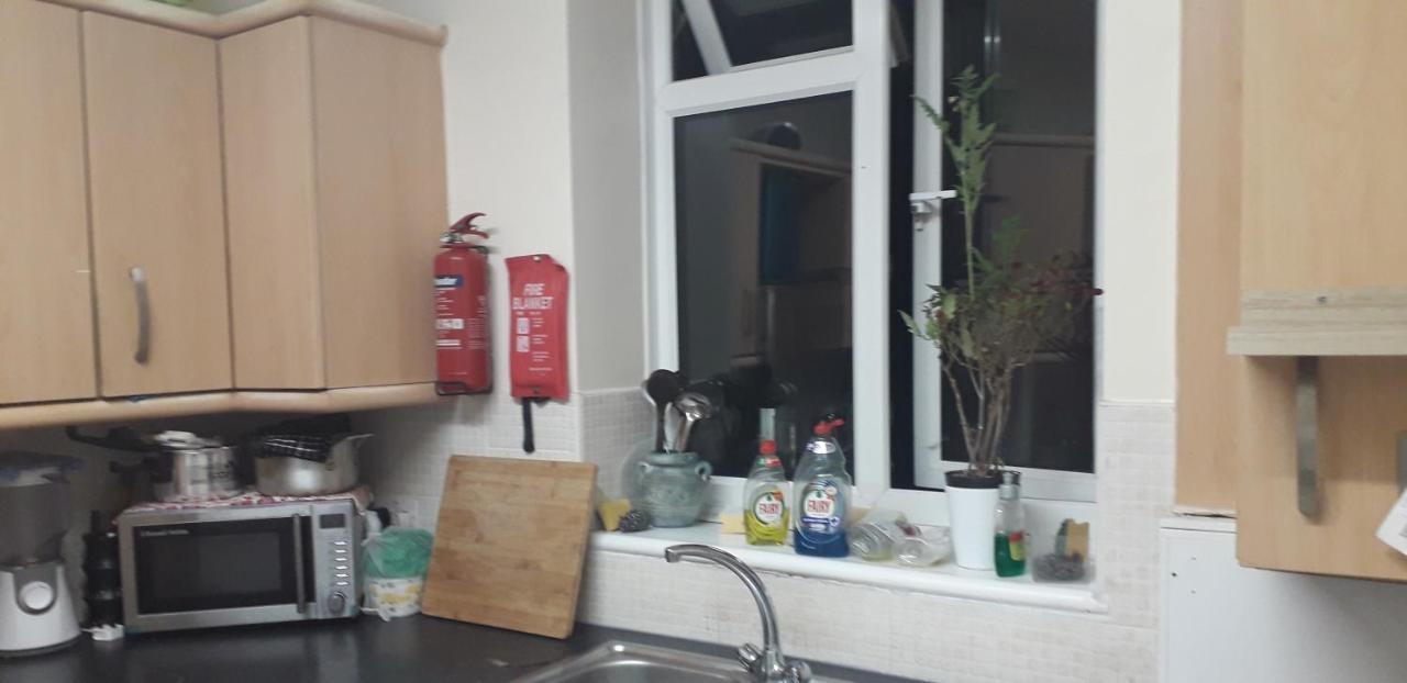 7, Cranehouse Brangbourne Road One Big Double Room Available On Reasonable Price, Shared Flat London Ngoại thất bức ảnh