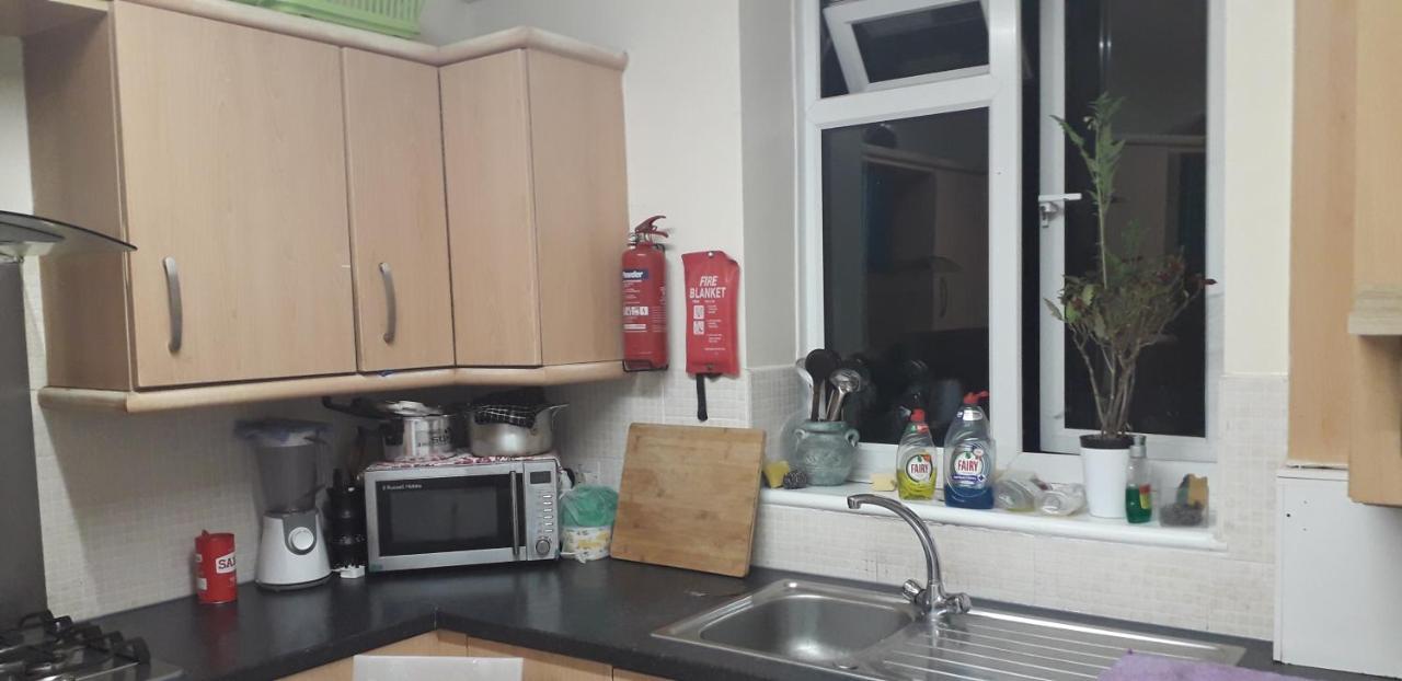 7, Cranehouse Brangbourne Road One Big Double Room Available On Reasonable Price, Shared Flat London Ngoại thất bức ảnh