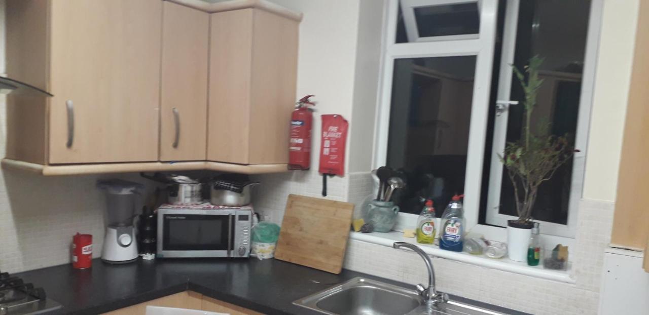 7, Cranehouse Brangbourne Road One Big Double Room Available On Reasonable Price, Shared Flat London Ngoại thất bức ảnh
